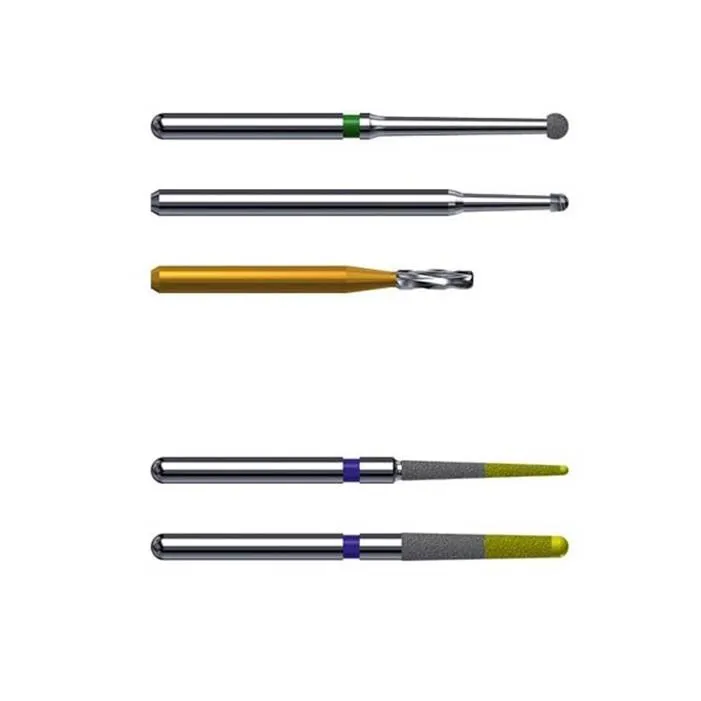 Jeu de fraises pour la préparation de l’accès aux cavités